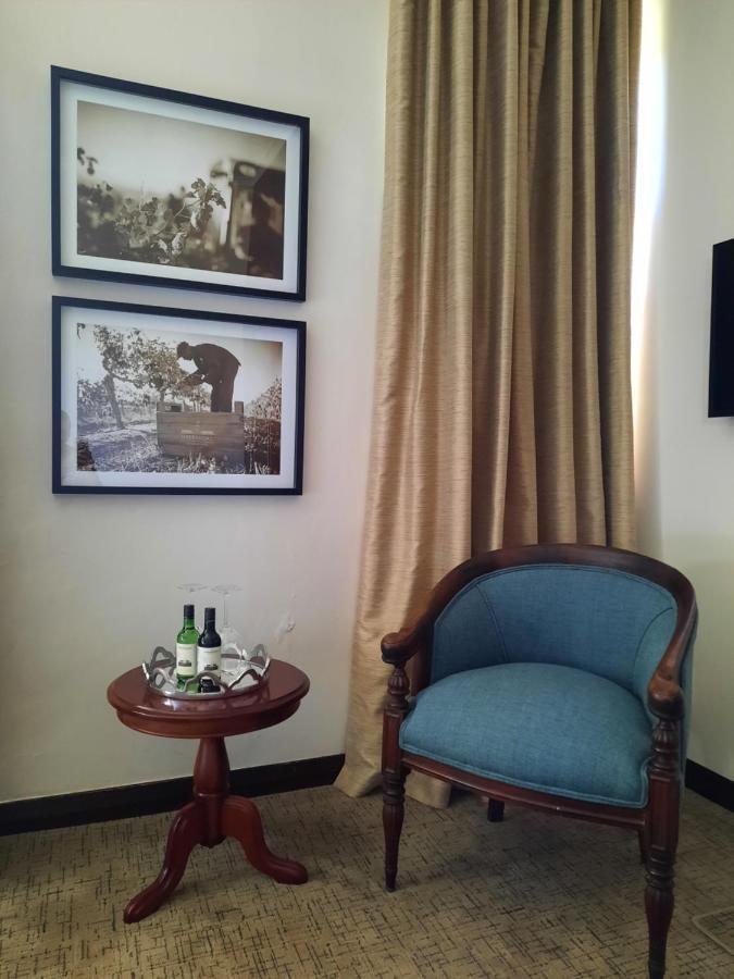 Meerendal Boutique Hotel Durbanville Buitenkant foto