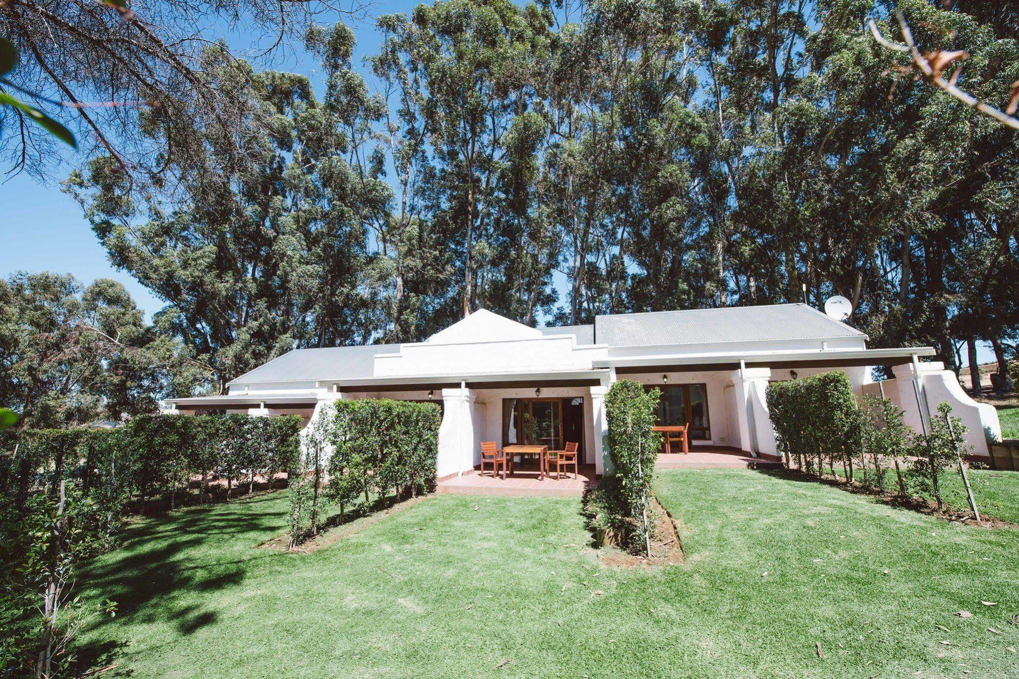 Meerendal Boutique Hotel Durbanville Buitenkant foto